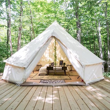 מלון Miller Lake Grotto Getaway מראה חיצוני תמונה