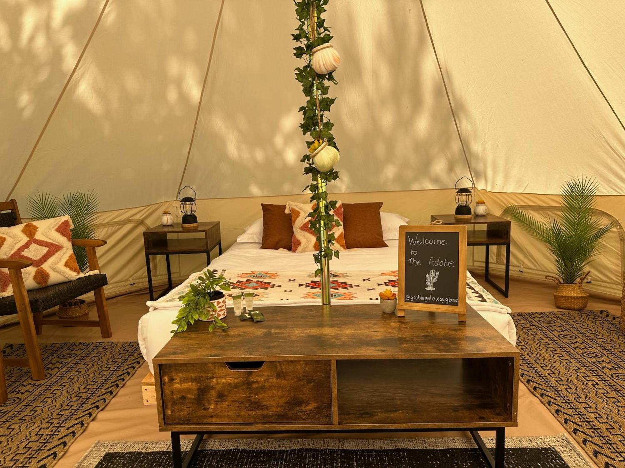 מלון Miller Lake Grotto Getaway מראה חיצוני תמונה